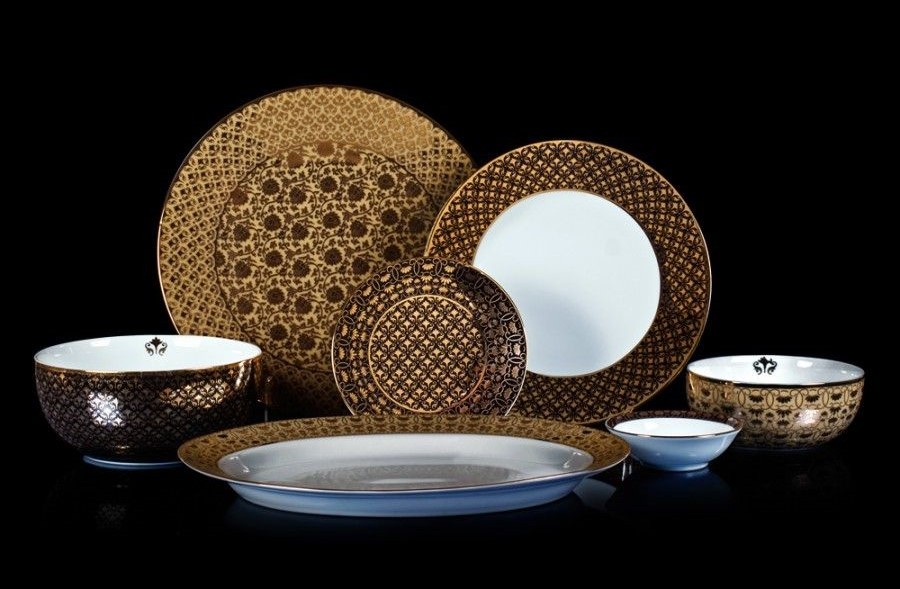 Ceramic-Gold Plate