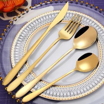 golden-luxury-dinnerware-set