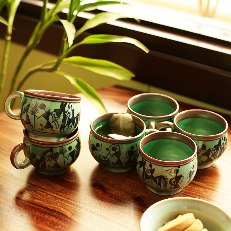 green printed cup set